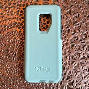 Otter box phone case